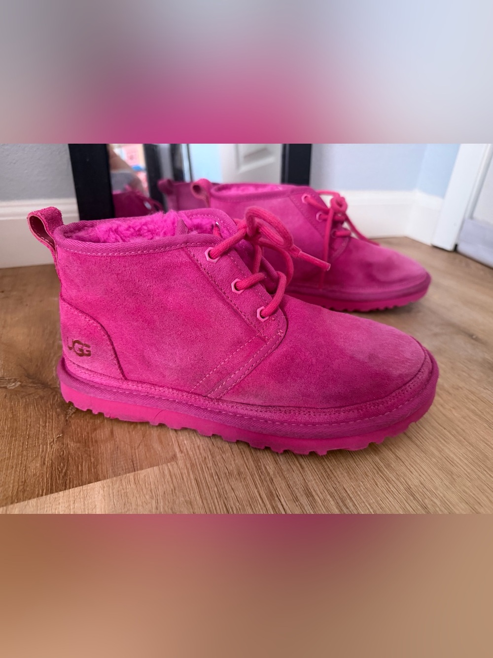 UGG Neumel- Women's size 7 booties